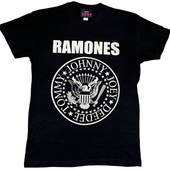 Ramones Other - NWOT The Ramones Seal Logo Graphic T-Shirt Black Unisex Sz S